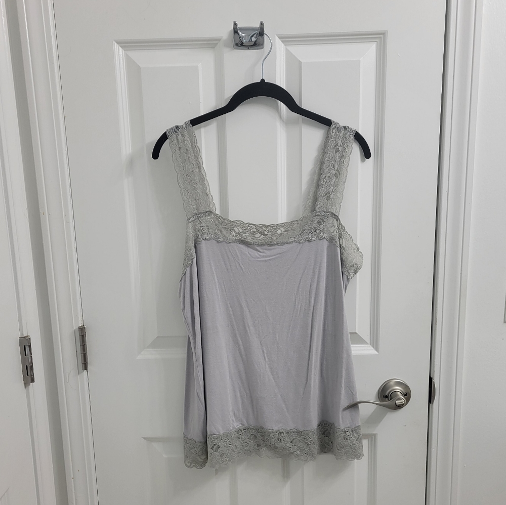 Halogen Lace Trimmed Tank